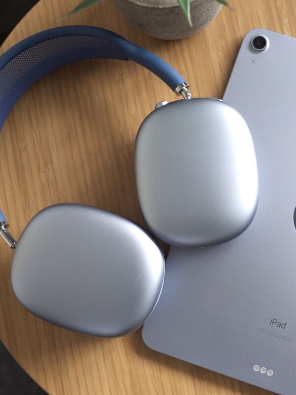 Apple Unveils New Vision Pro Augmented Reality Headset