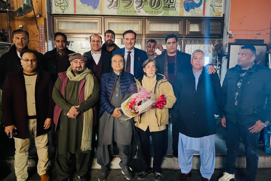 MALIK RIAZ AWAN Senior Vice President of PML-N Japan Hosts Grand Dinner in Honor of Senior PMLN overseas Leader Kamar Riaz Khan