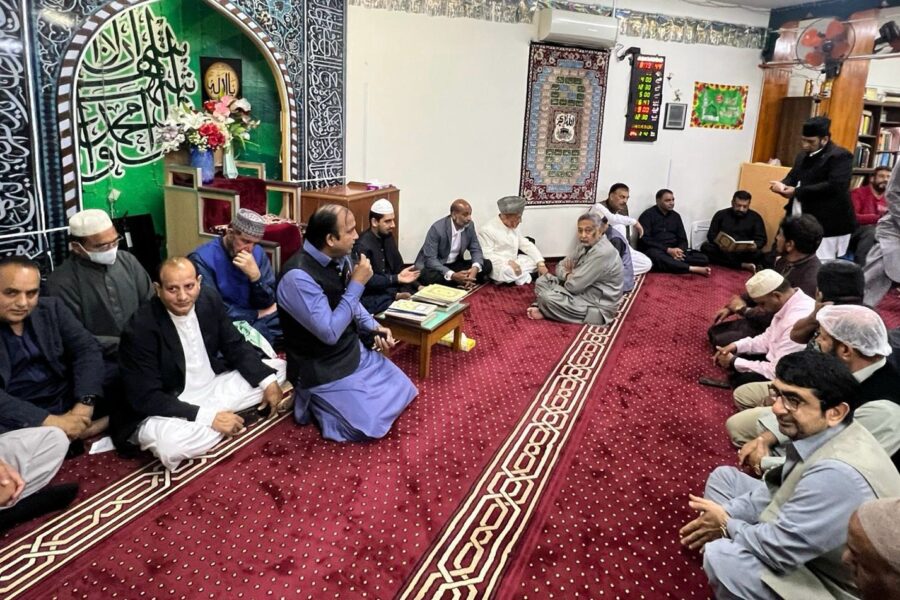 In Exile, United in Grief: A Spiritual Gathering in Japan Highlights the Strength of the Pakistani Diaspora