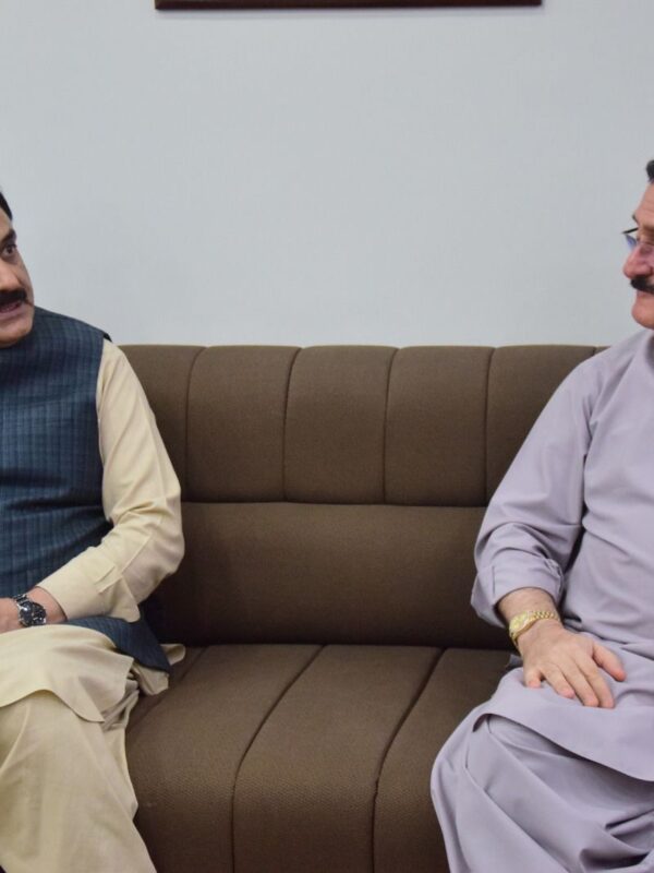 Acting Chairman Senate Syedal Khan Meets Former Senator Nawab Mohammad Ayaz Khan Jogezai in Quetta