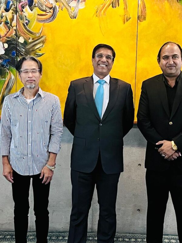 Japanese Business Leader Dr. Hironao Takahashi Meets Pakistani Ambassador in Tokyo