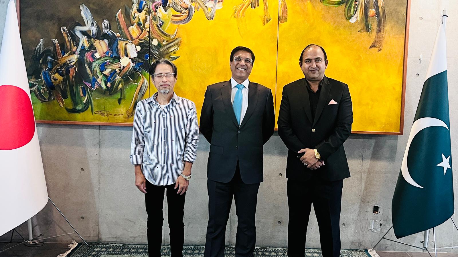 Japanese Business Leader Dr. Hironao Takahashi Meets Pakistani Ambassador in Tokyo