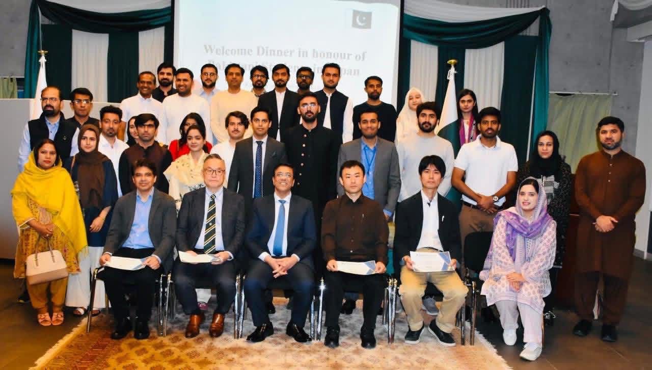 Embassy of Pakistan Hosts Welcome Dinner for Pakistani Students in Japan