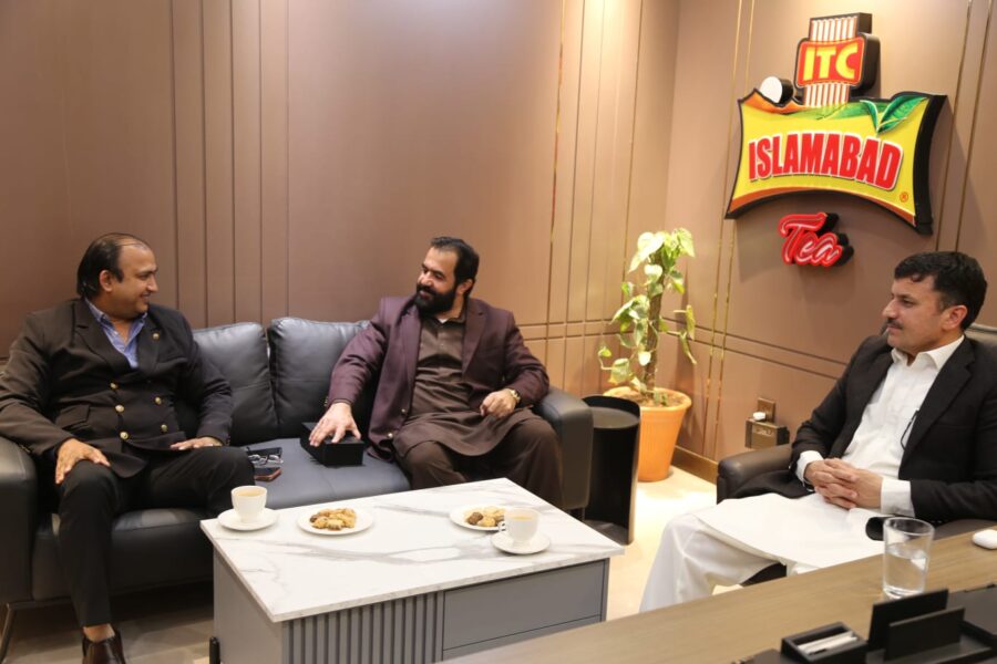 Islamabad Tea Owner Muhammad Afsar Khan Calls for Dignity, Protection for High Taxpayers