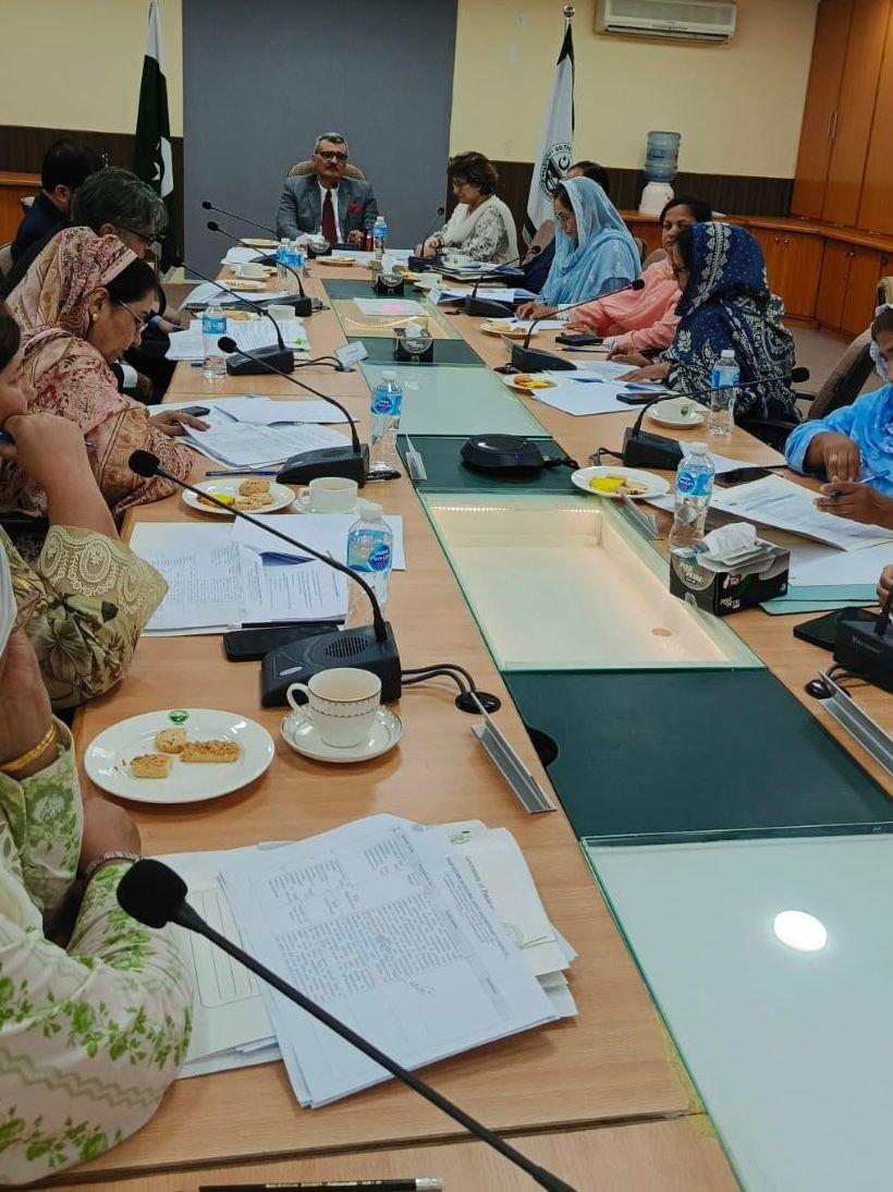 Dr. Ali Farhan Razi Calls for Raising Nursing Education Standards in Pakistan